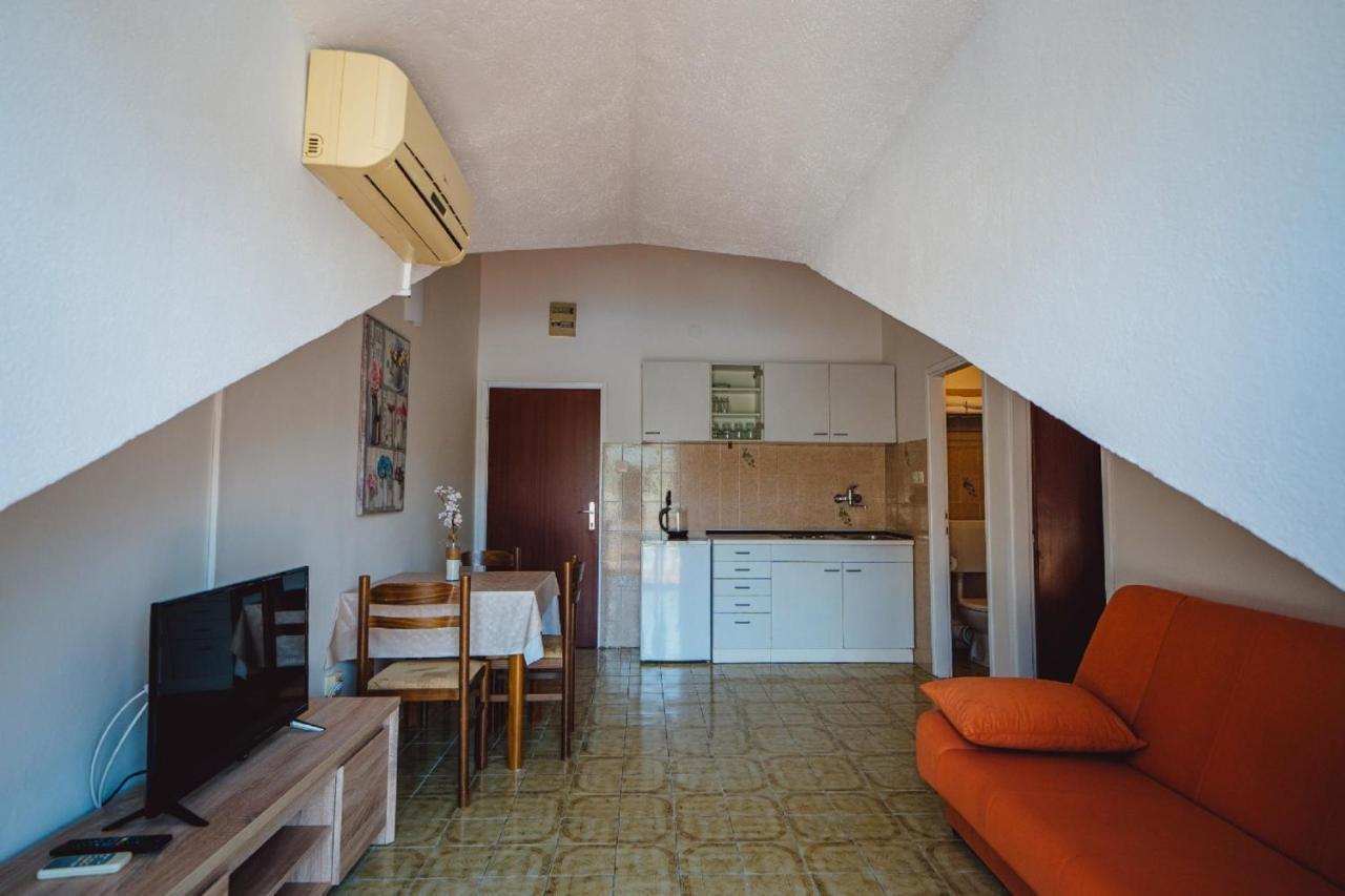 Seaside Apartments Seget Vranjica Kültér fotó