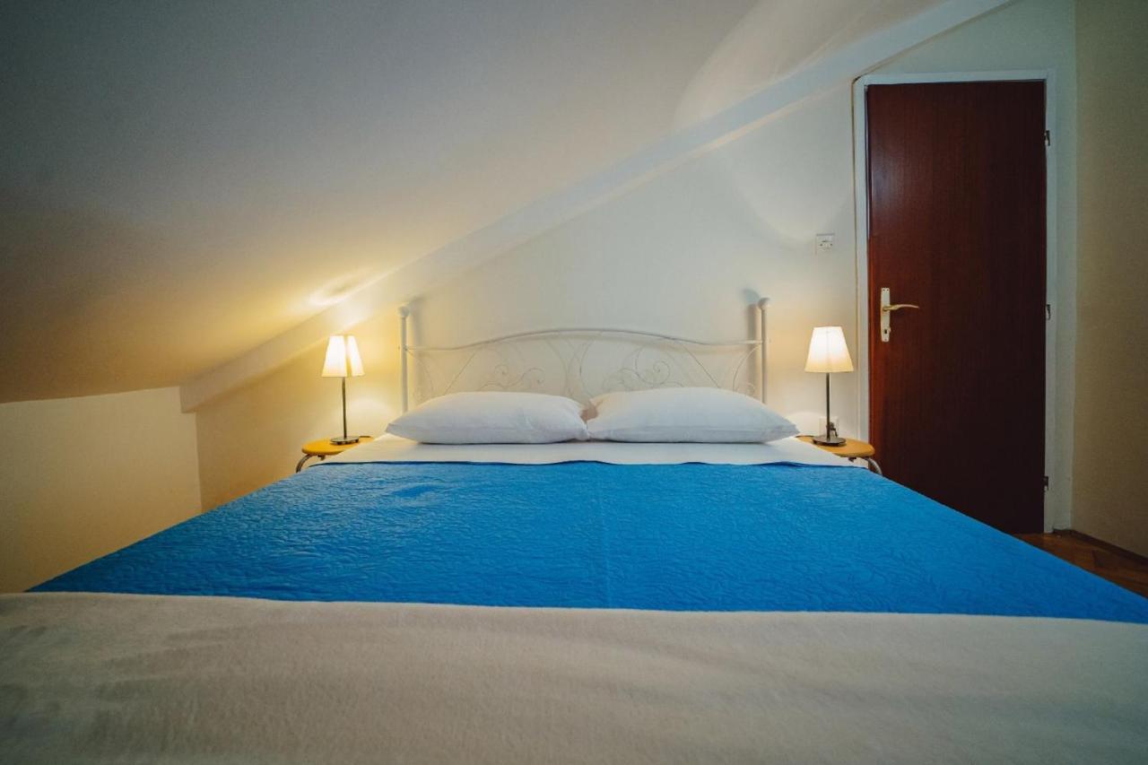 Seaside Apartments Seget Vranjica Kültér fotó